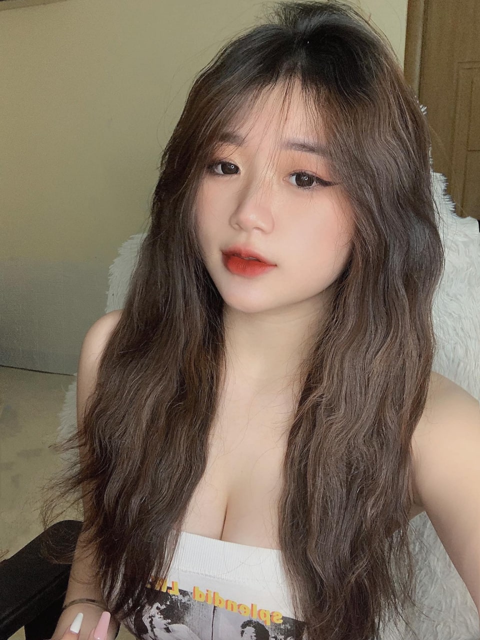 IPX-894 Hình ảnh bí mật của chồng về chuyến du lịch thoải mái của vợ, NTR, đồng nghiệp của vợ Ai và SEX! ! Hikaru Miyanishi